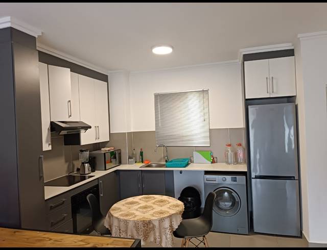1 BEDROOM APARTMENT TO LET IN BALLITO CENTRAL